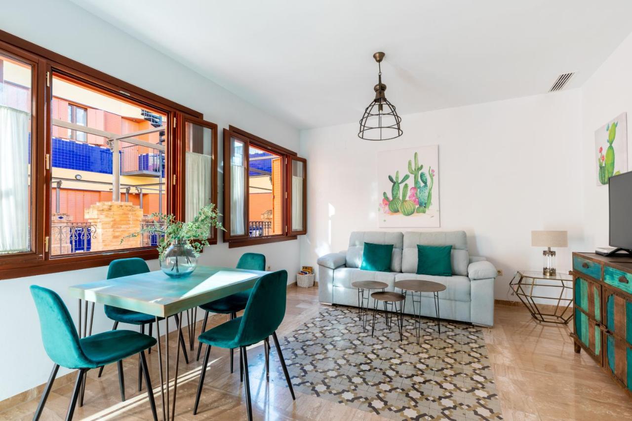 Veoapartment Estrella Seville Luaran gambar
