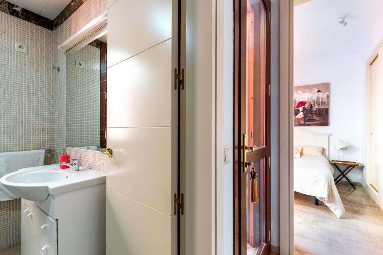 Veoapartment Estrella Seville Luaran gambar