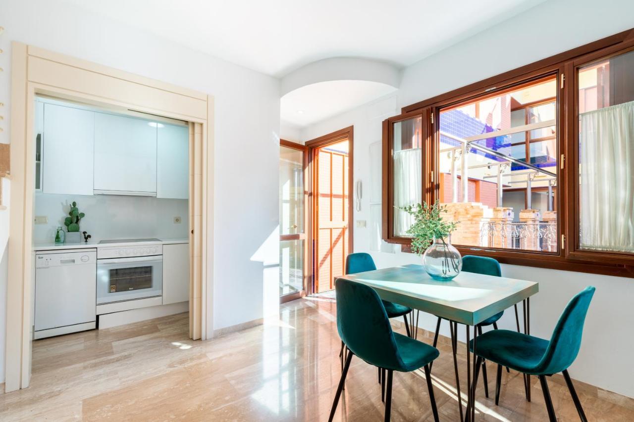 Veoapartment Estrella Seville Luaran gambar